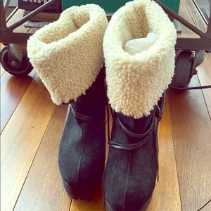Koolaburra suede and sheepskin boots